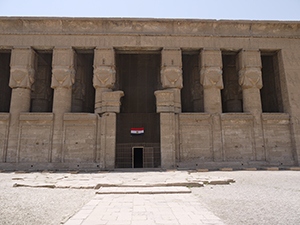 dendera 300